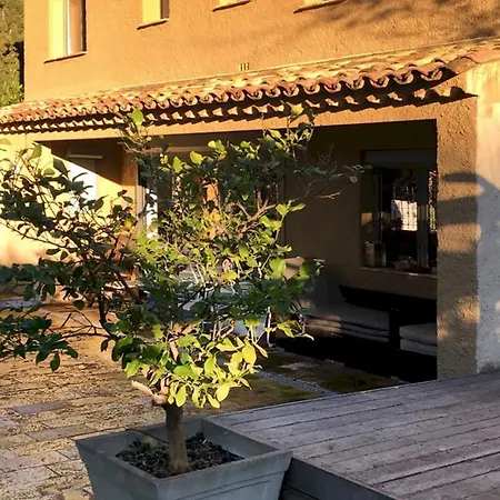 Wonderful Cramoisi In Tropez,france ヴィラ